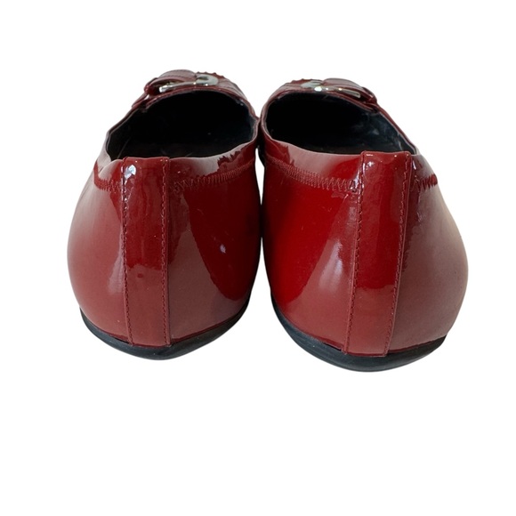 Audrey Brooke Burgundy Wine Leather Metallic Buckle Slip On Loafers Size 9 - Picture 5 of 7